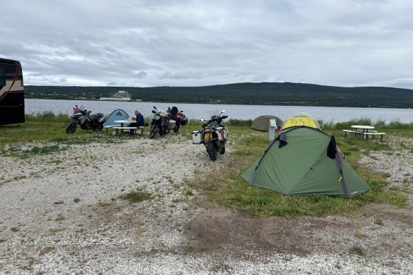 2 hour queue for a ferry to Newfoundland